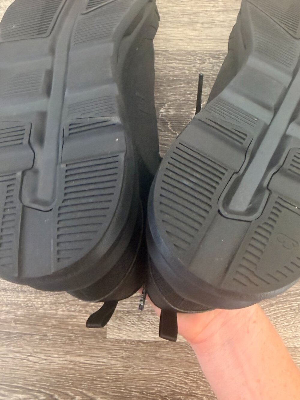 On Running Cloudzone Moon Sneakers NWOB Size 12 - Picture 3 of 8